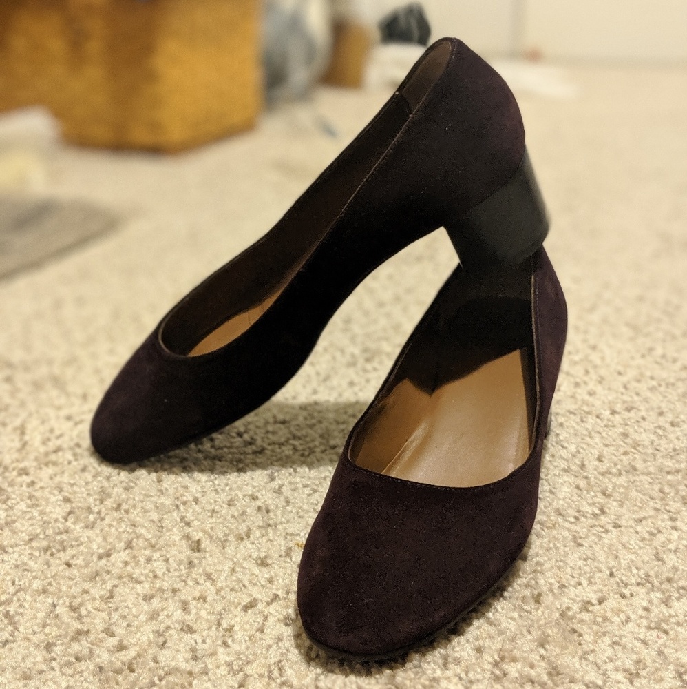 💜 NEW Purple Burgendy Suede Aquatalia Pumps 💜